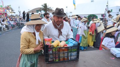 Ofrenda a la Virgen de Los Dolores, 2026 (Fotos: La Voz)