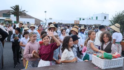 Ofrenda a la Virgen de Los Dolores, 2026 (Fotos: La Voz)
