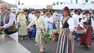 Ofrenda a la Virgen de Los Dolores, 2026 (Fotos: La Voz)