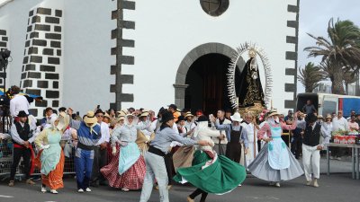 Ofrenda a la Virgen de Los Dolores, 2026 (Fotos: La Voz)