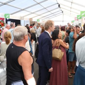 Imagen de la inauguración de la Feria de Artesanía