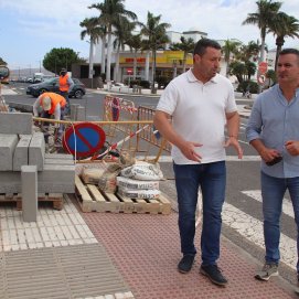 Alcalde y concejal de Obras en segunda fase Av Papagayo