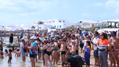 XXX edición de la Travesía a Nado “El Río”