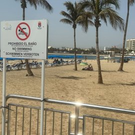Playa de El Reducto cerrada por contaminación fecal