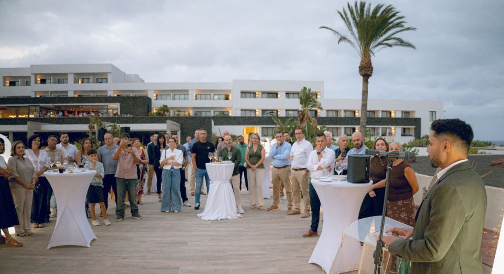 Discurso en el 40 Aniversario de Elizabeth Rent a Car