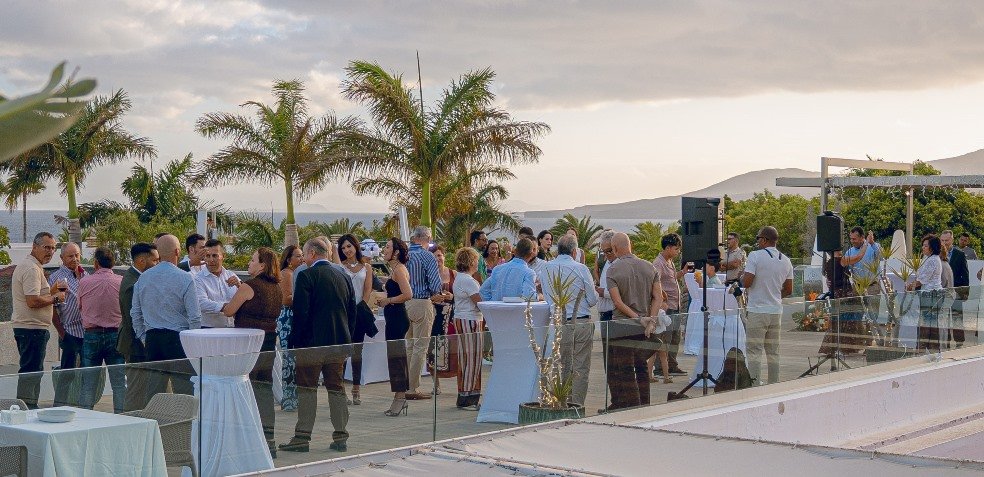 Vista panorámica del 40 Aniversario de Elizabeth Rent a car
