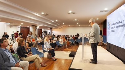 Jornada de Turismo y Empleo en Puerto del Carmen. Foto: Juan Mateos.