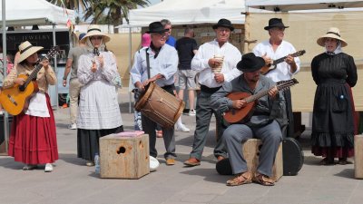 Agrupación Folklórica Guagime en Teguise. Foto: Jordi Vispo Rodríguez