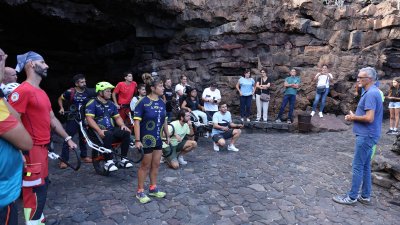 Visita adaptada a la Cueva de los Verdes
