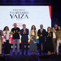 Concejales y personal del centro de buceo Viva Blue Diving