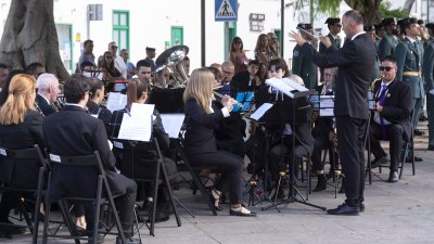 La Guardia Civil celebra en Yaiza el día de la Virgen del Pilar. Foto: Juan Mateos