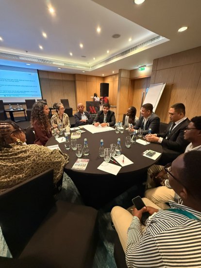 Carla Rodríguez presenta en África los resultados preliminares de SkincAIr