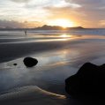 Playa de Famara al atardecer en otoño