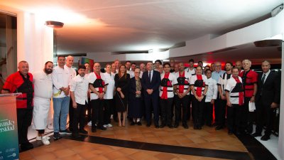 II Gala Solidaria 'Abrazar la diversidad' 