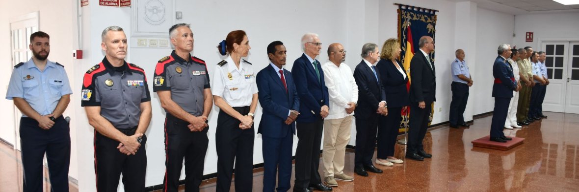 Foto Autoridades civiles