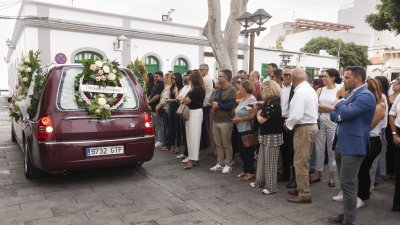 Último adiós a la parlamentaria lanzaroteña Cristina Calero. Foto: Juan Mateos