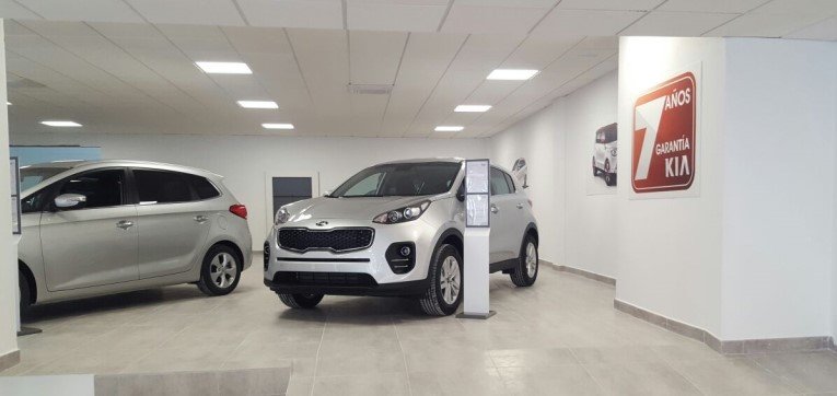 Interior de las instalaciones de Arimotor Canarias en Arrecife(1)
