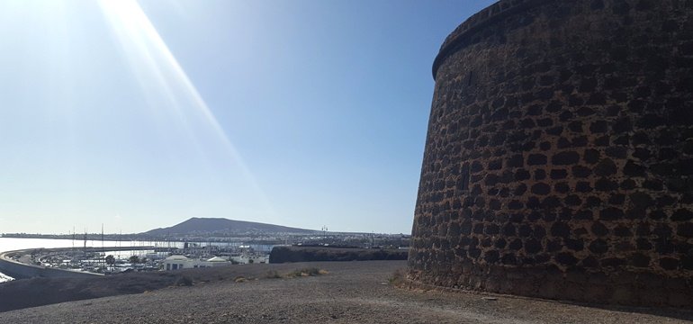 Castillo Aguila Marina Rubicón