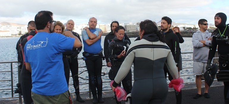 limpieza litoral arrecife 2