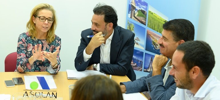 guillermo mariscal con la federacion turistica de lanzarote 2