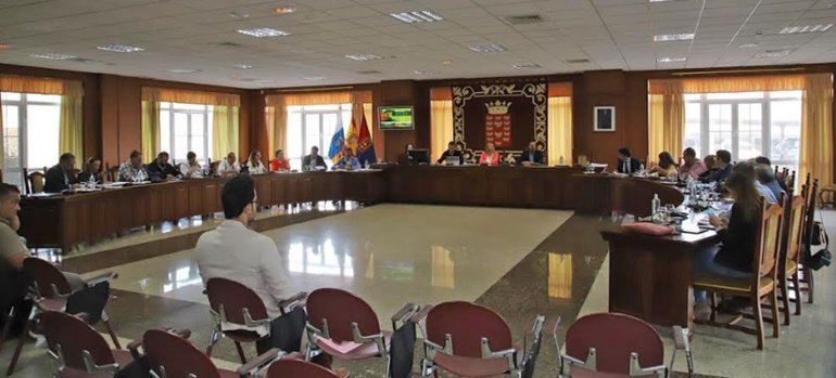 pleno cabildo sobre fiestas de san gines 3