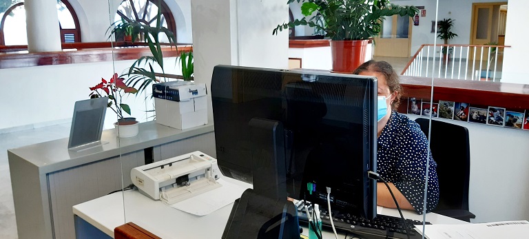 Ayuntamiento de Arrecife mamparas 2