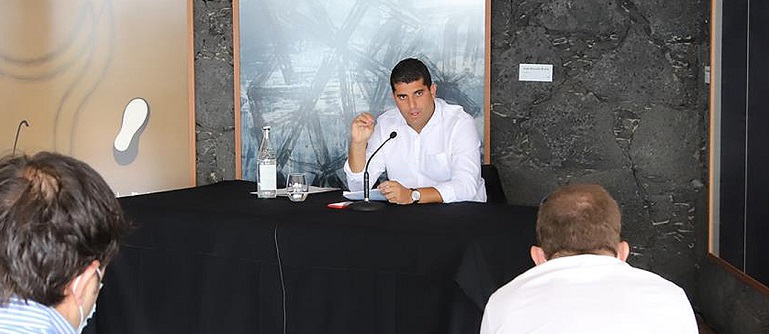 Benjamín Perdomo rueda de prensa Centros 3